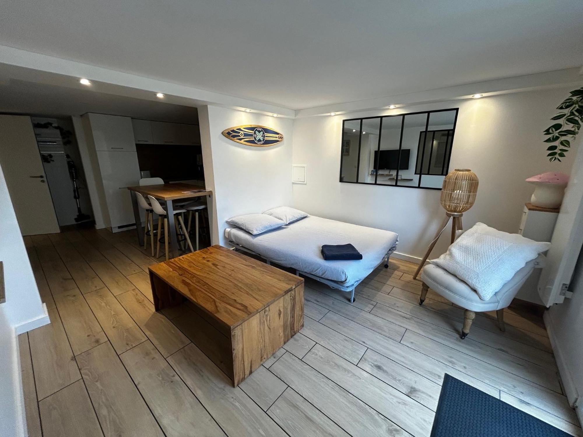 Logement Avec Piscine Privee Chauffee Biarritz Extérieur photo